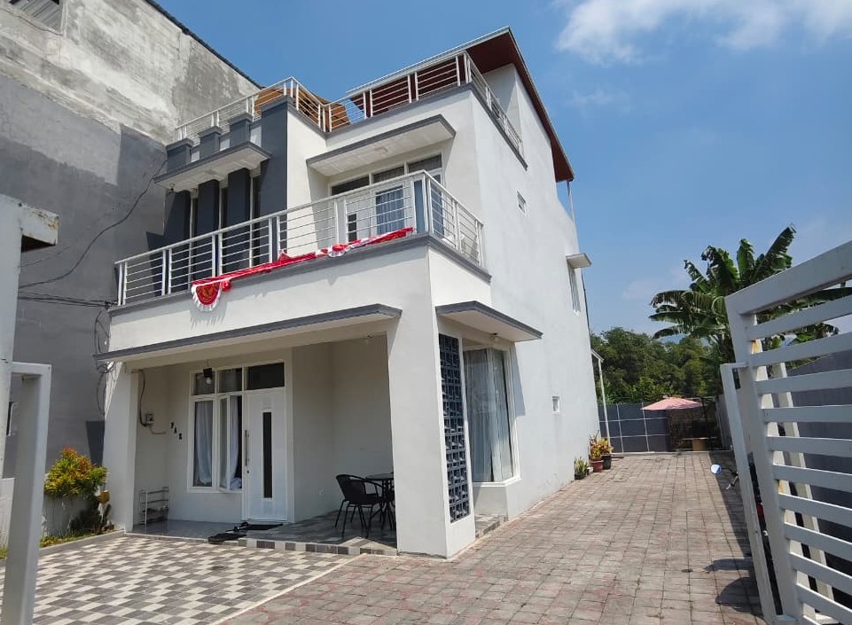 Villa Defaz